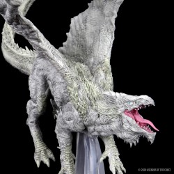 D&D Icons of the Realms Miniatures: Adult White Dragon Premium Figure