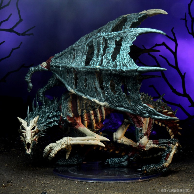 D&D Icons of the Realms Miniatures: Boneyard Premium Set - Green Dracolich